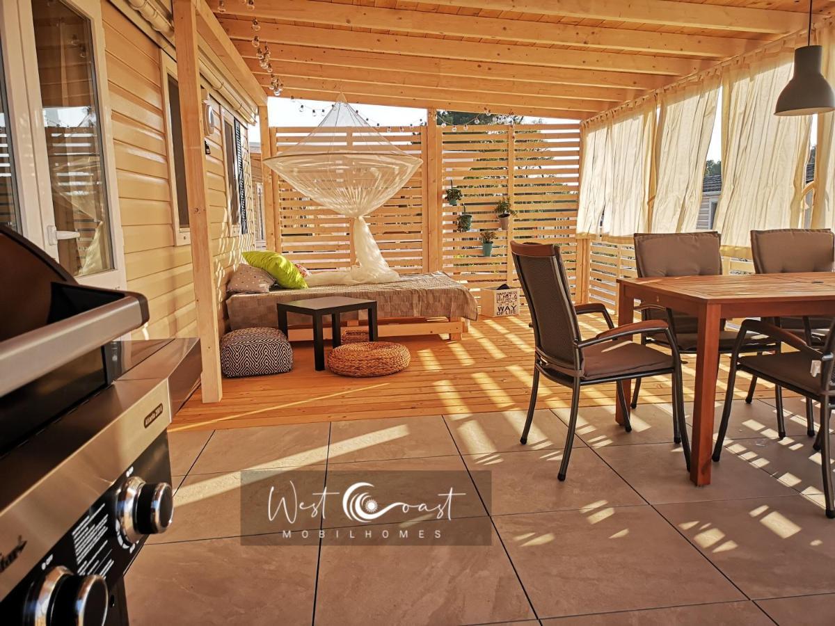 West Coast Mobilhome With Xxl Terrace Tar-Vabriga Exterior foto
