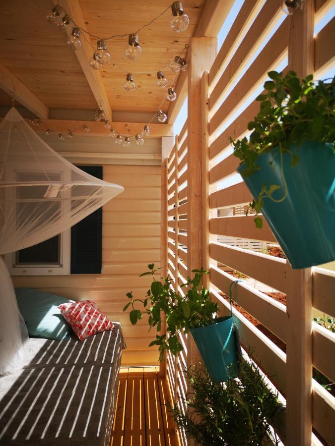 West Coast Mobilhome With Xxl Terrace Tar-Vabriga Exterior foto